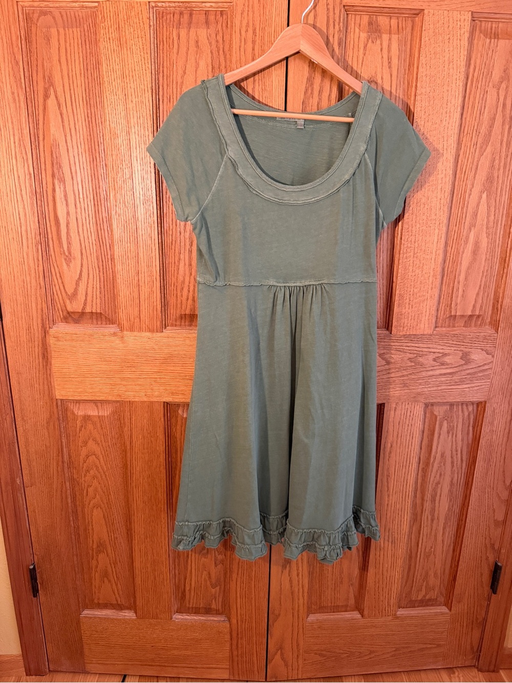 fresh produce Olive Green Short Sleeve Scoop Neck Dress